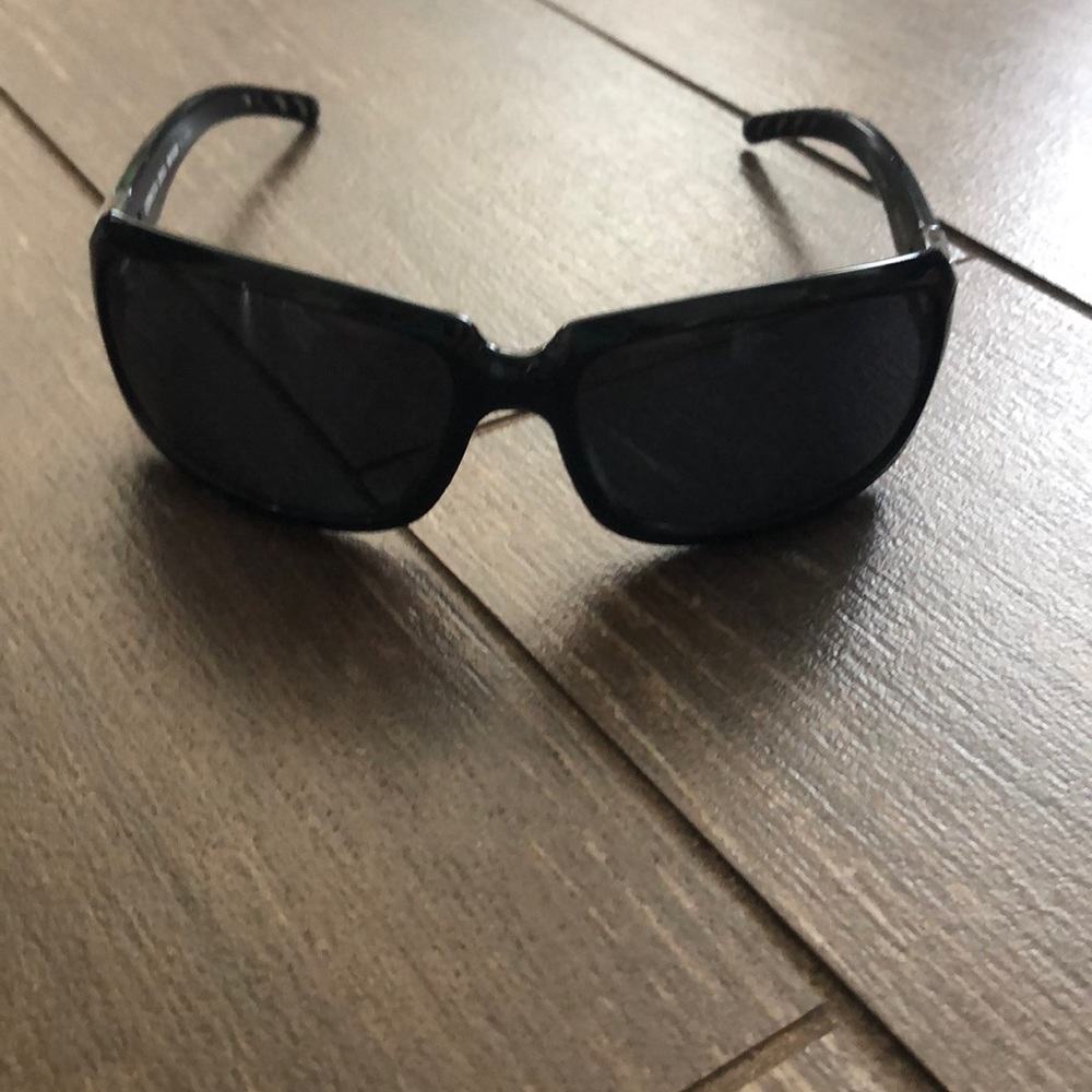 Costa Del Mar Sunglasses. Good condition!